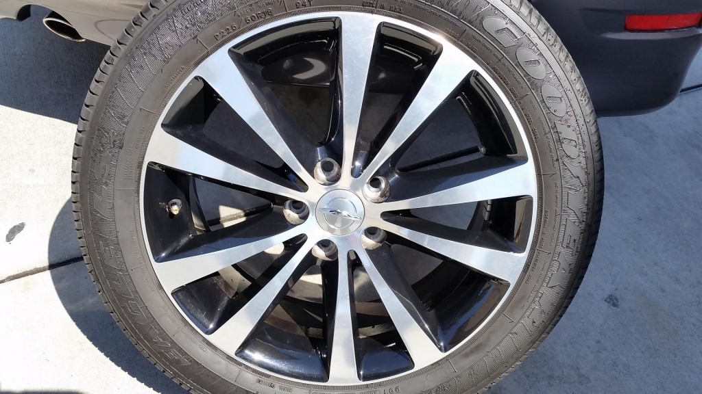 Chrysler 200 custom wheels XXR 531 18x8.5, ET +35, tire size 225 